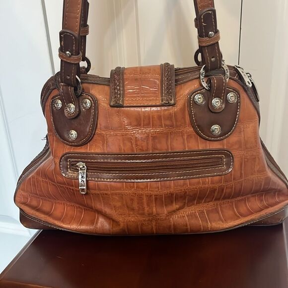 MC Madi Claire Brown Bi Color Crocodile Embossed 
Heart Keychain Shoulder Bag - Picture 4 of 11